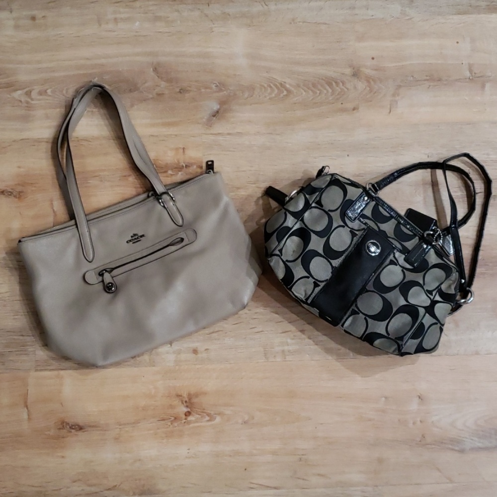 2 Coach Handbag Purses Used Condition